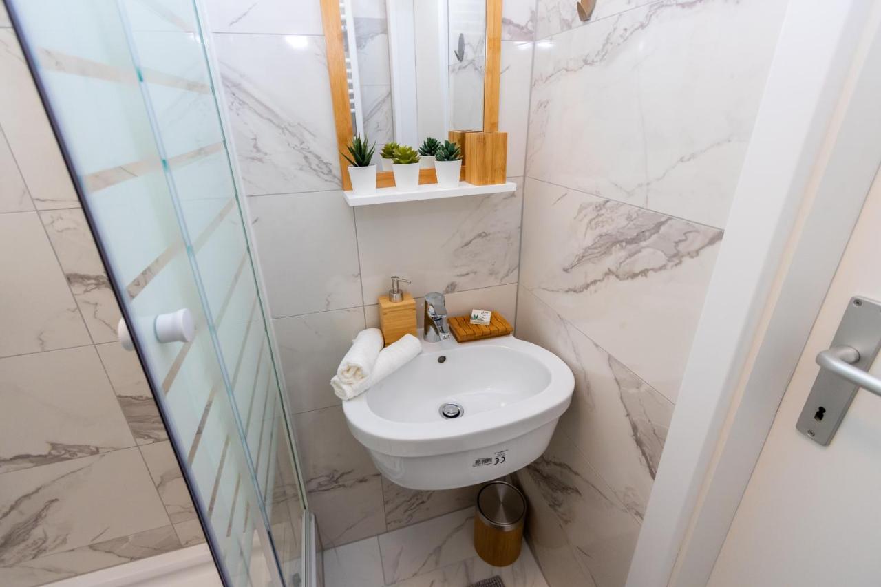 Radiant Premium - Fuenfhaus Vienna