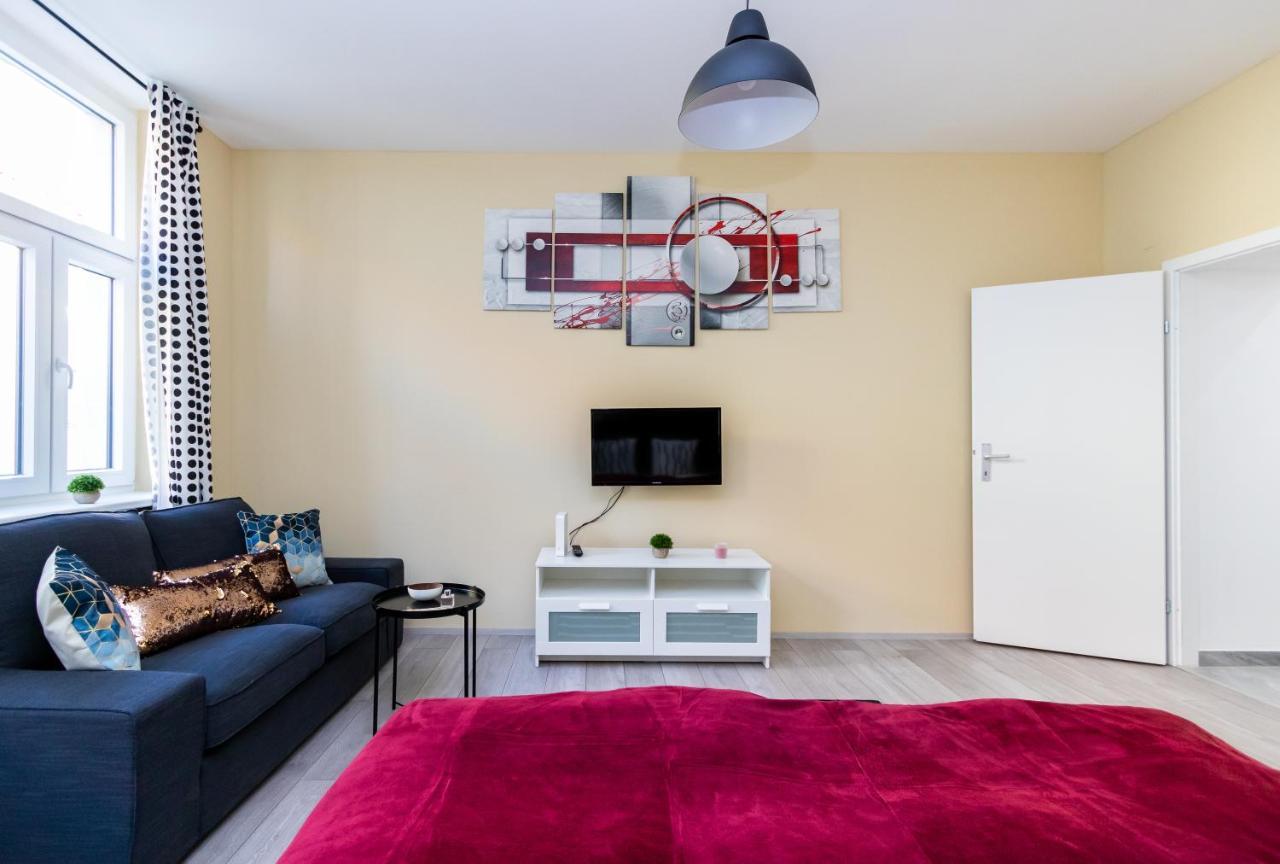Radiant Premium - Fuenfhaus