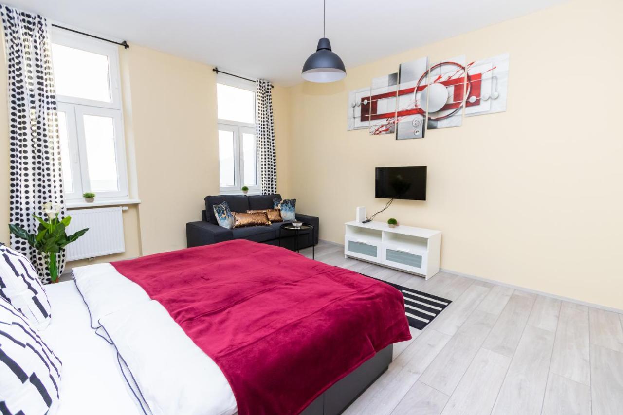 Radiant Premium - Fuenfhaus Vienna