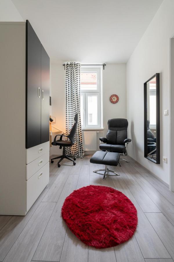 Radiant Premium - Fuenfhaus Apartment *